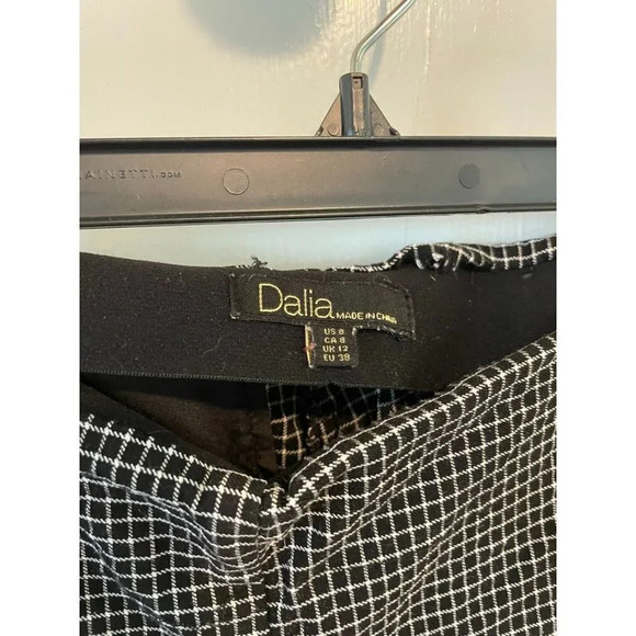 Dalia Women's size 8 Black & White Checkered Pants - Picture 4 of 7